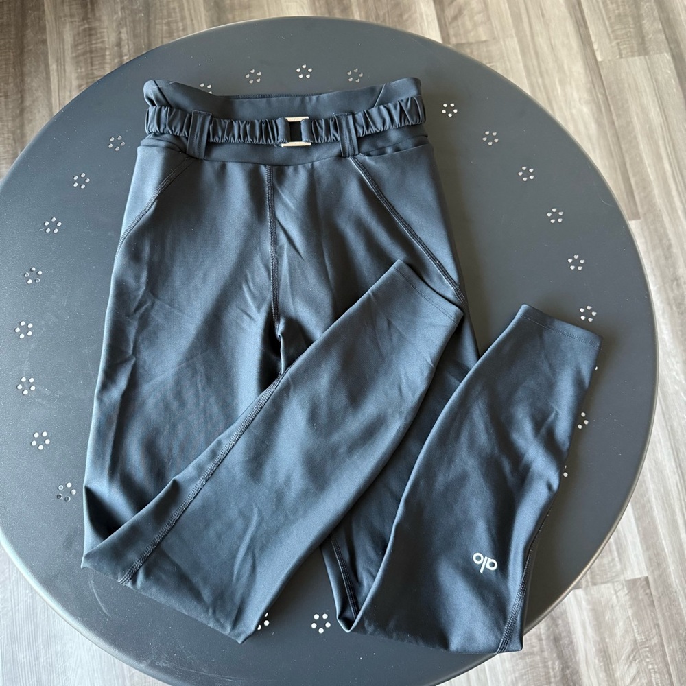 Alo Yoga Airlift Black Leggings